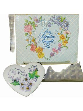 Avon Birthday Bouquet Pin Brooch 1987 July Larkspur Heart Shaped Collectible